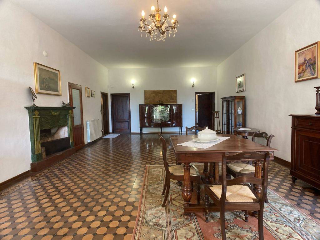 Appartamento a Serravalle pistoiese in Piazza Magrini, 4 - Foto 2