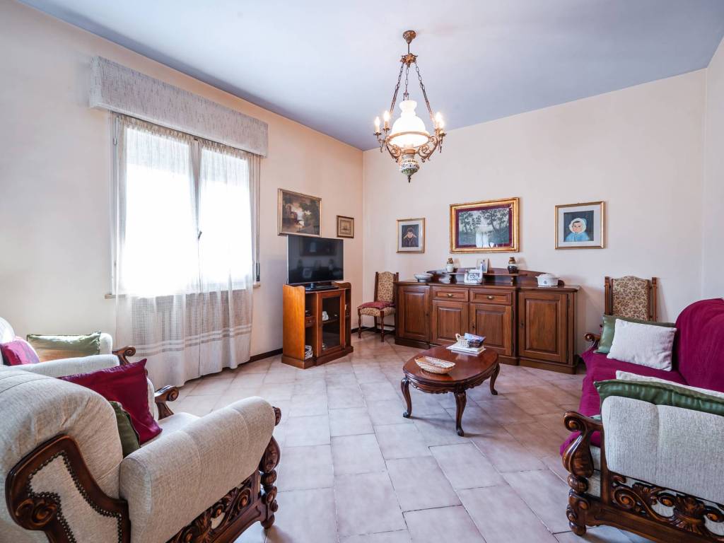 Appartamento a Casalgrande in Via Antonio Gramsci - Foto 3