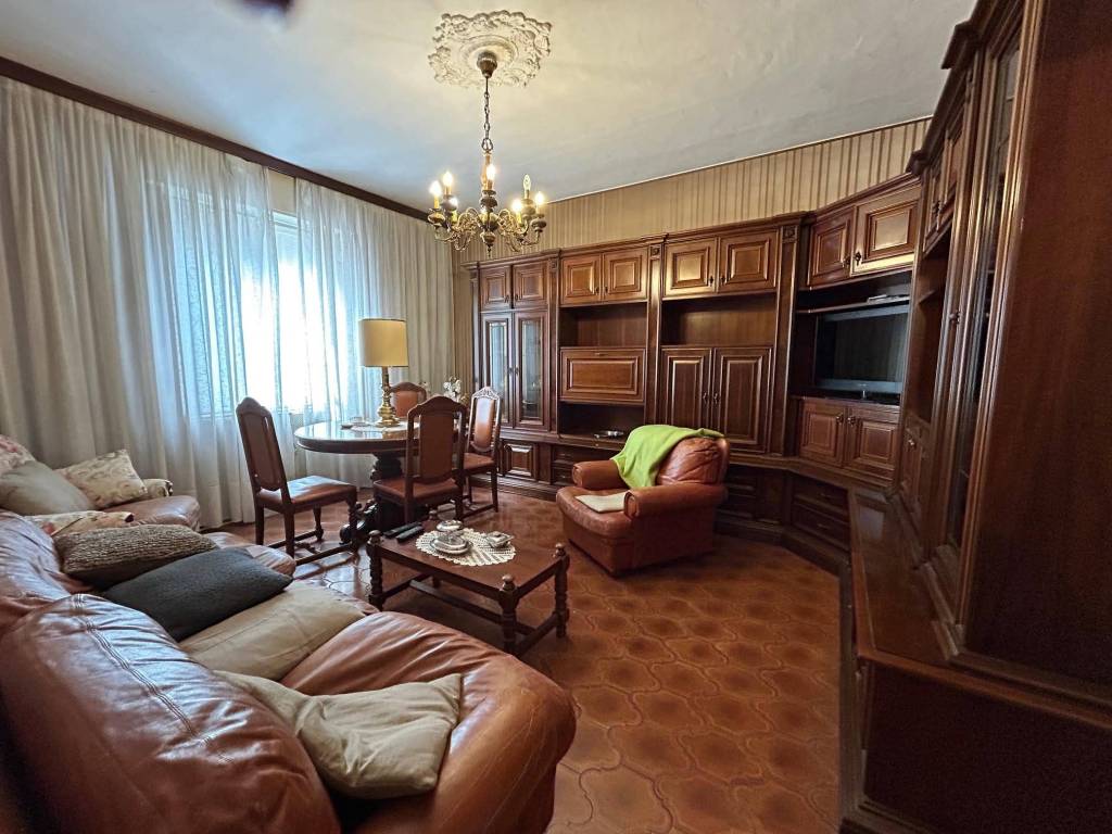 Appartamento a Verbania in Via Renco - Foto 2