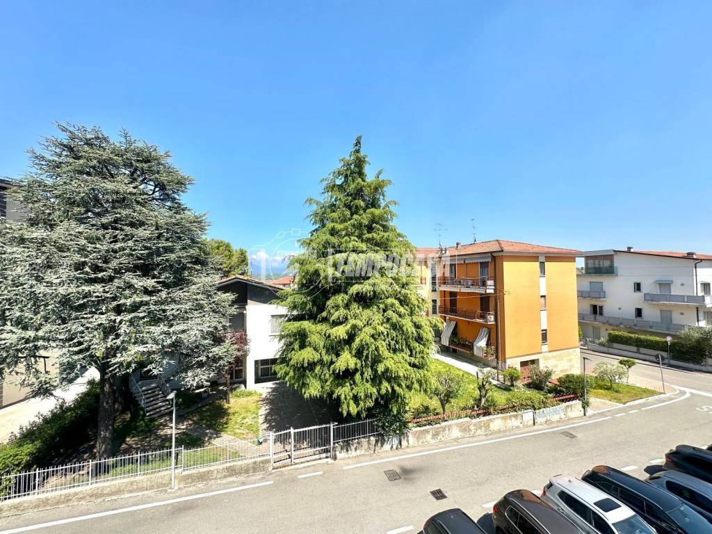 Appartamento a Peschiera del garda in Via San Martino - Foto 4