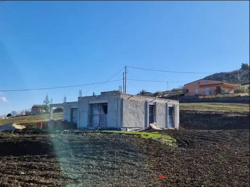 Villa a Mussomeli in Contrada Manca (Mussomeli) - Foto 2