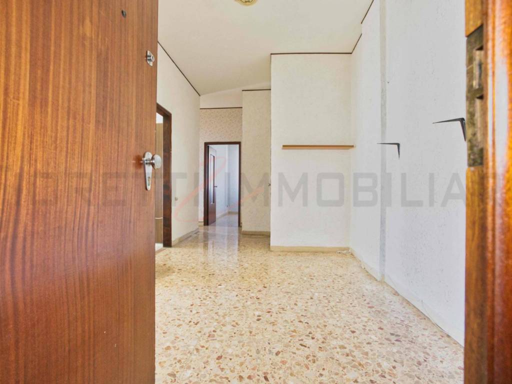 Appartamento a Campiglia marittima in Via Volturno - Foto 4