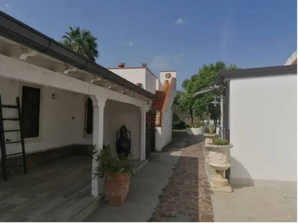 Villa a Scanzano jonico in Via Piemonte - Foto 2