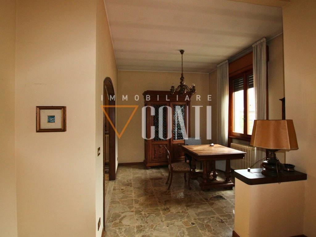 Appartamento a Porto ceresio in Via delle Ortensie - Foto 2