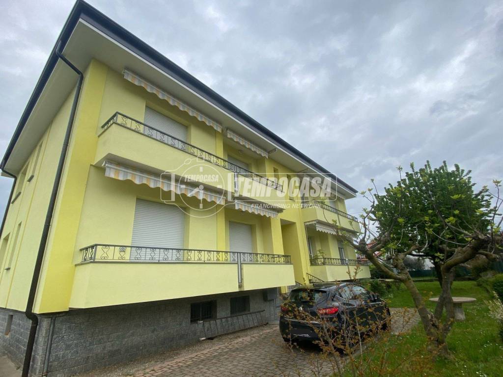 Appartamento a Malnate in Via Marco Polo - Foto 2