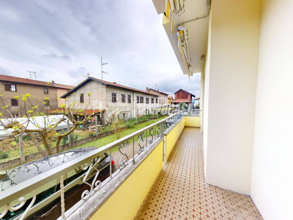 Appartamento a Malnate in Via Marco Polo - Foto 5