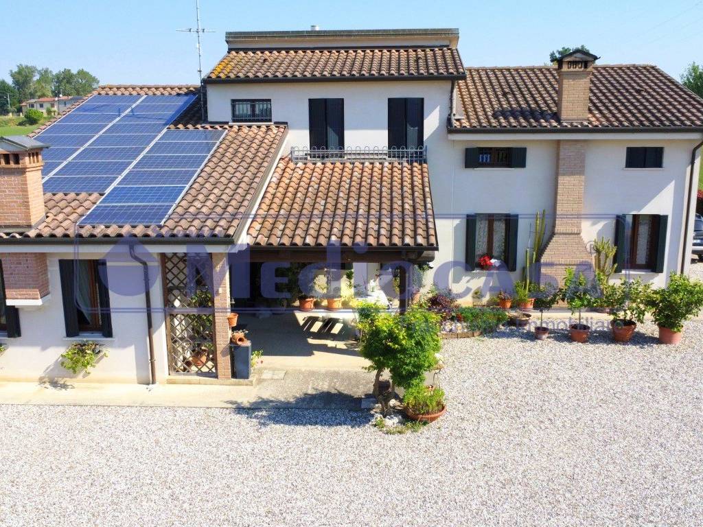 Villa a Castelguglielmo in Via Umbertiana - Foto 2