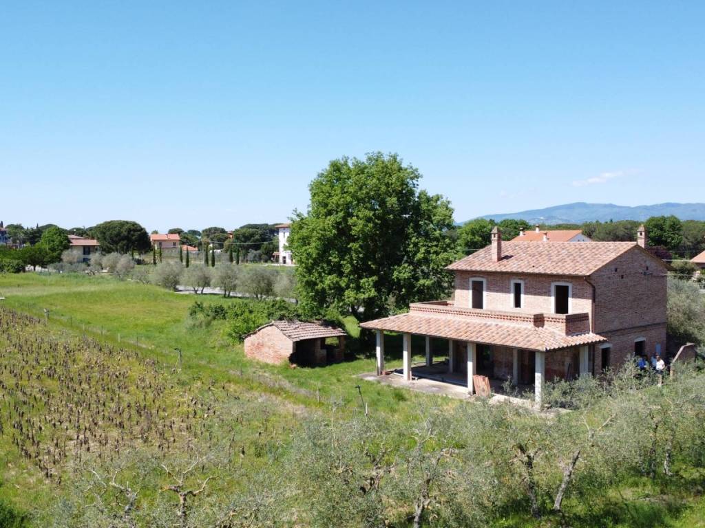 Villa a Castiglione del lago in Località Ferreto - Foto 2