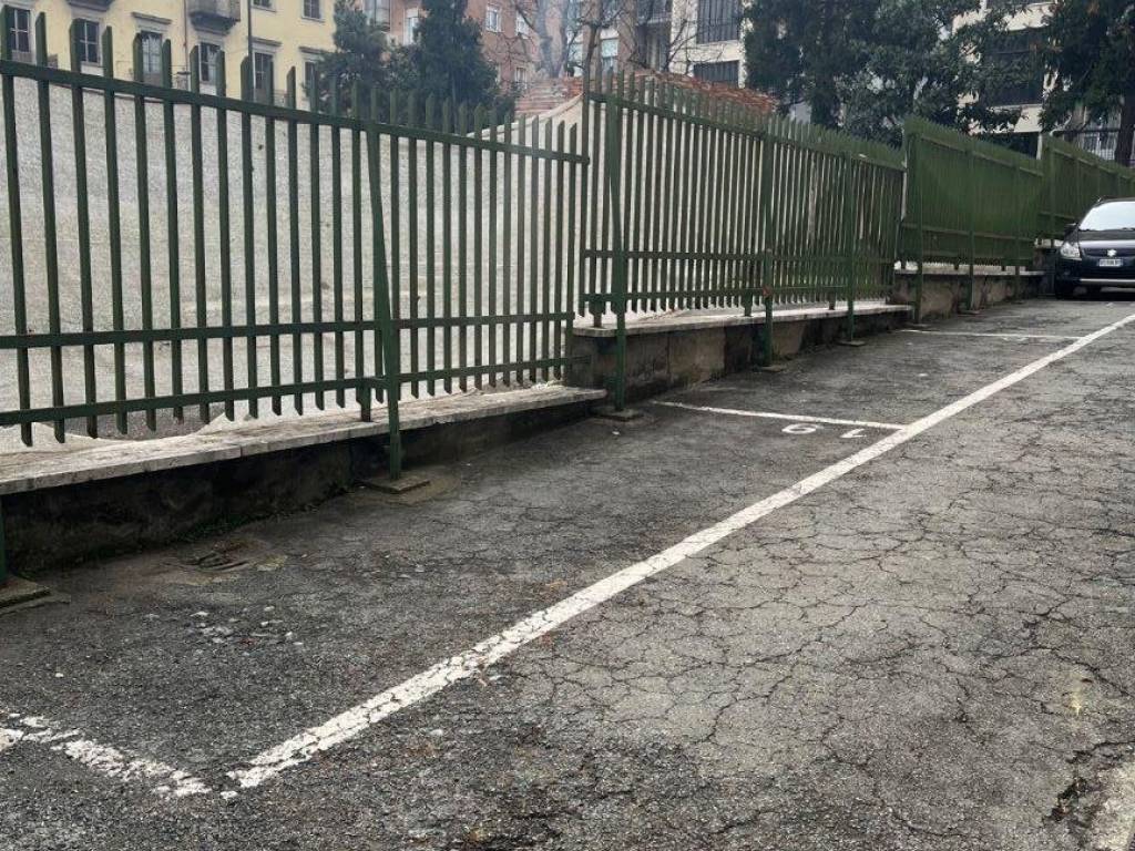 Immobile a Torino in Via Pier Dionigi Pinelli - Foto 2