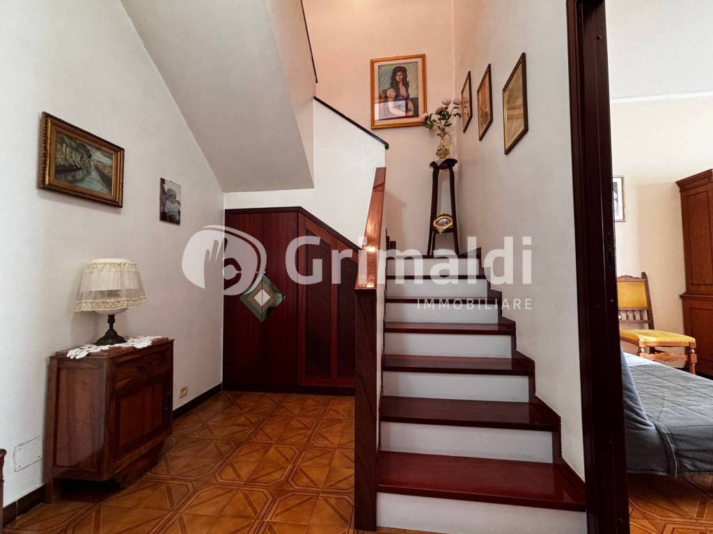 Appartamento a Salerno in Via Raffaele di Palo - Foto 5