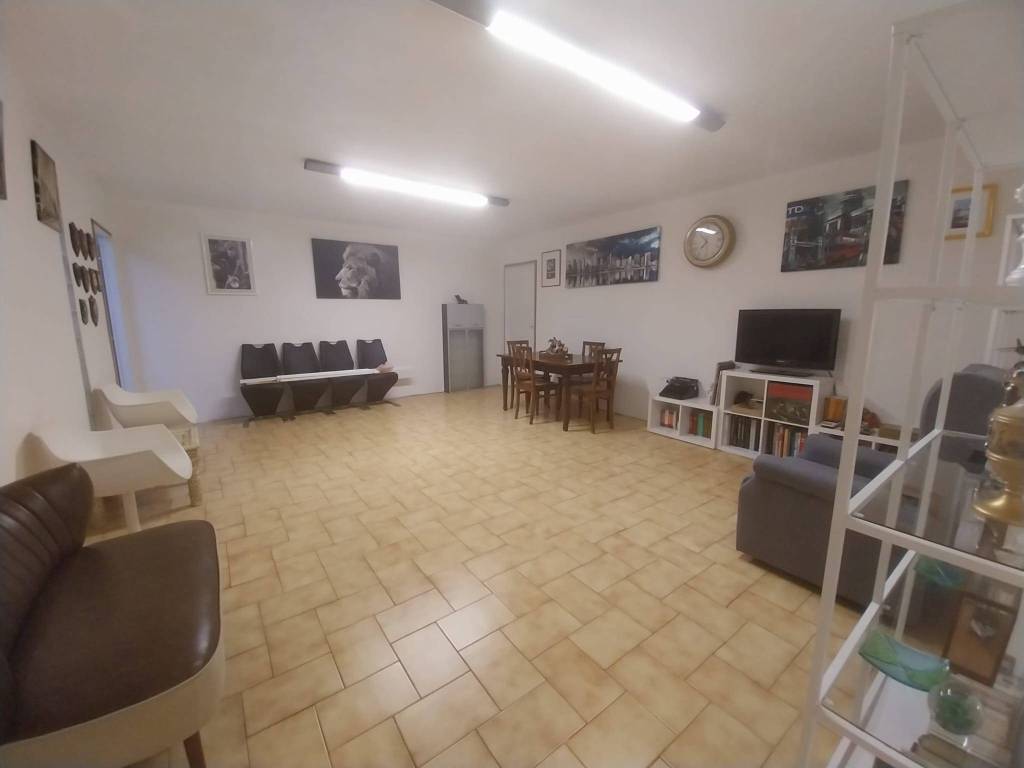 Immobile a Aprilia in Via Aldo Moro - Foto 4