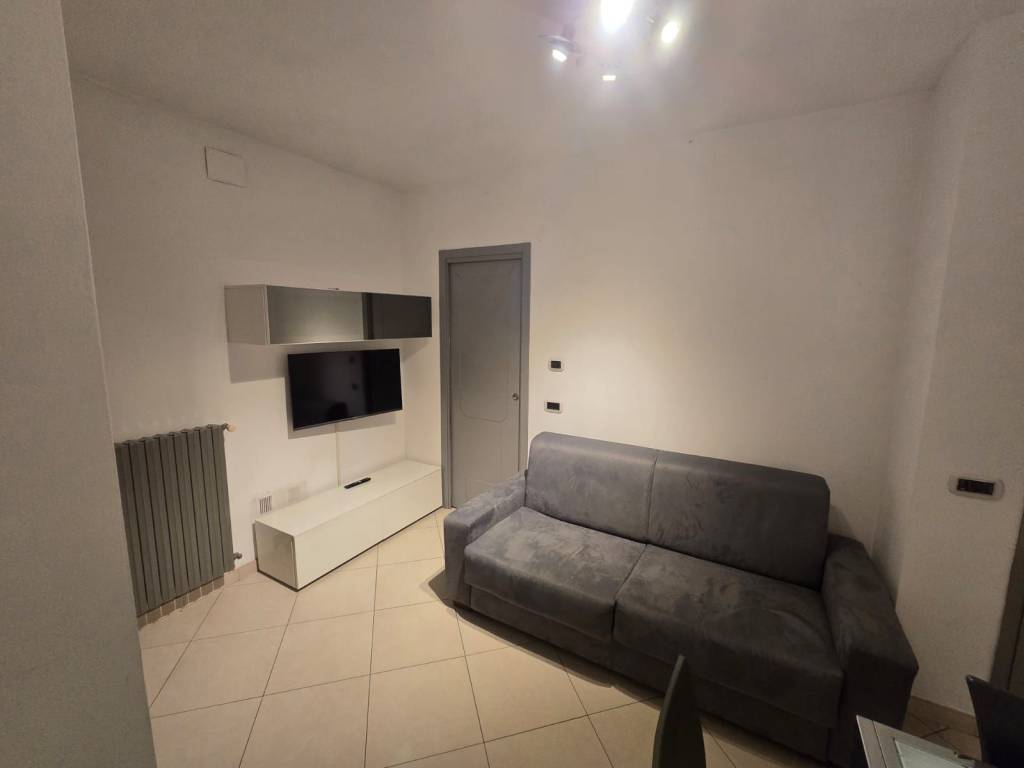 Appartamento a Alba in Corso Canale, 18 - Foto 4