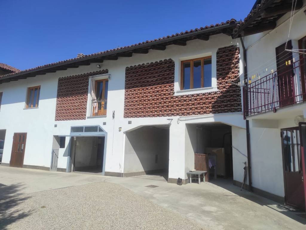 Appartamento a Alba in Borgata San Rocco Seno d'Elvio - Foto 5