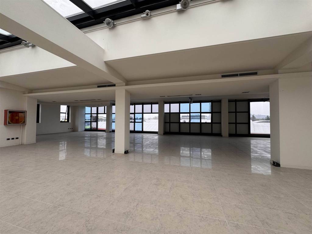 Immobile a Pesaro in STRADA MONTEFELTRO , 12 - Foto 2