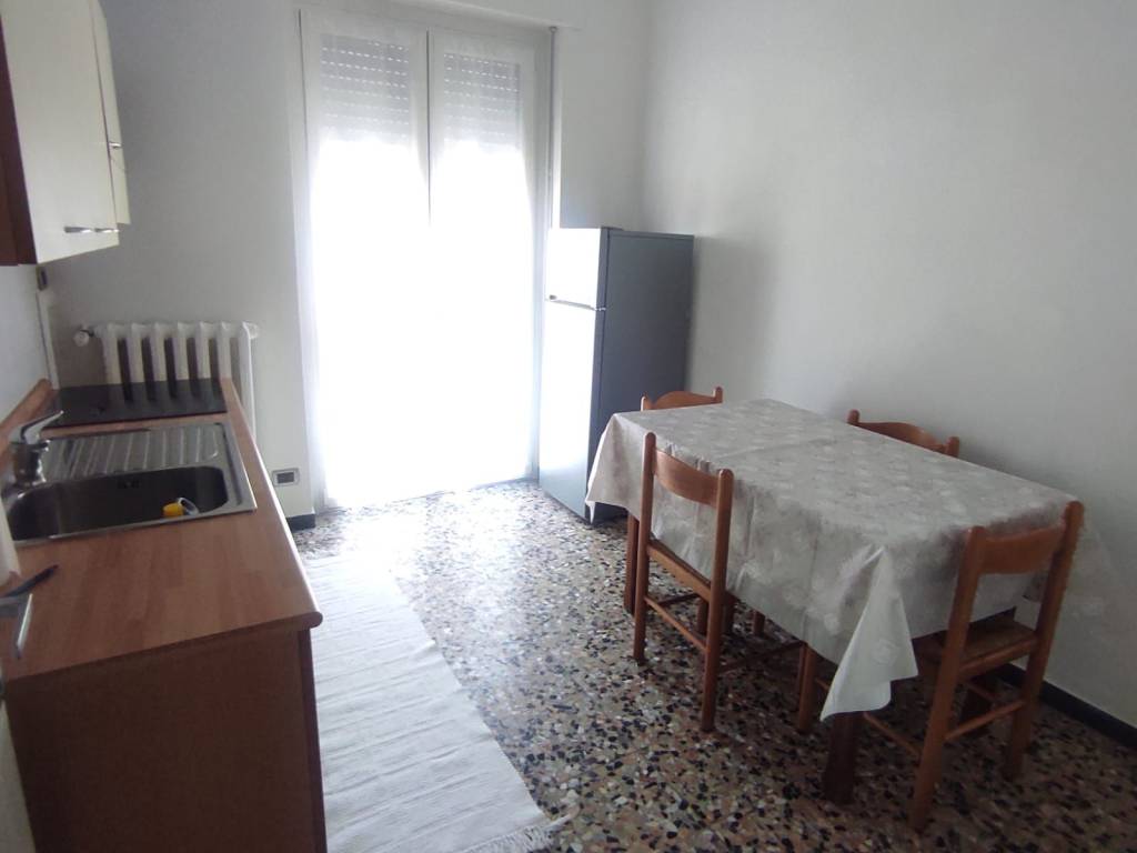 Appartamento a Alba in Via Luigi Cadorna, 49 - Foto 4