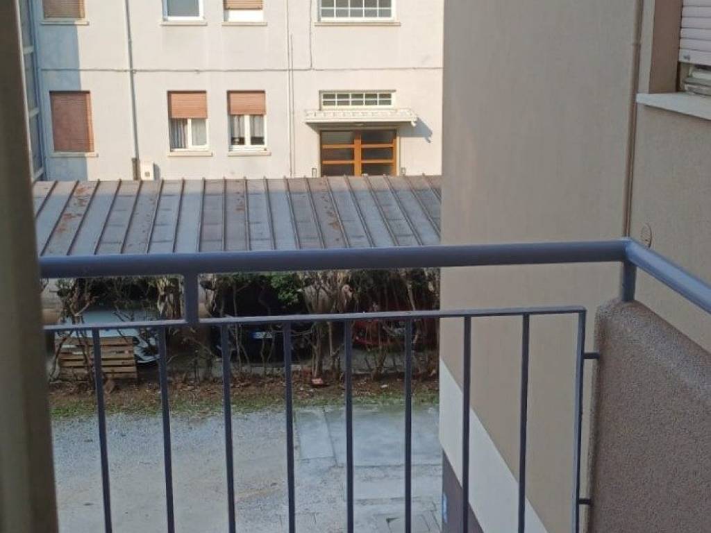 Appartamento a Pordenone in Via Luigi De Paoli, 36 - Foto 5