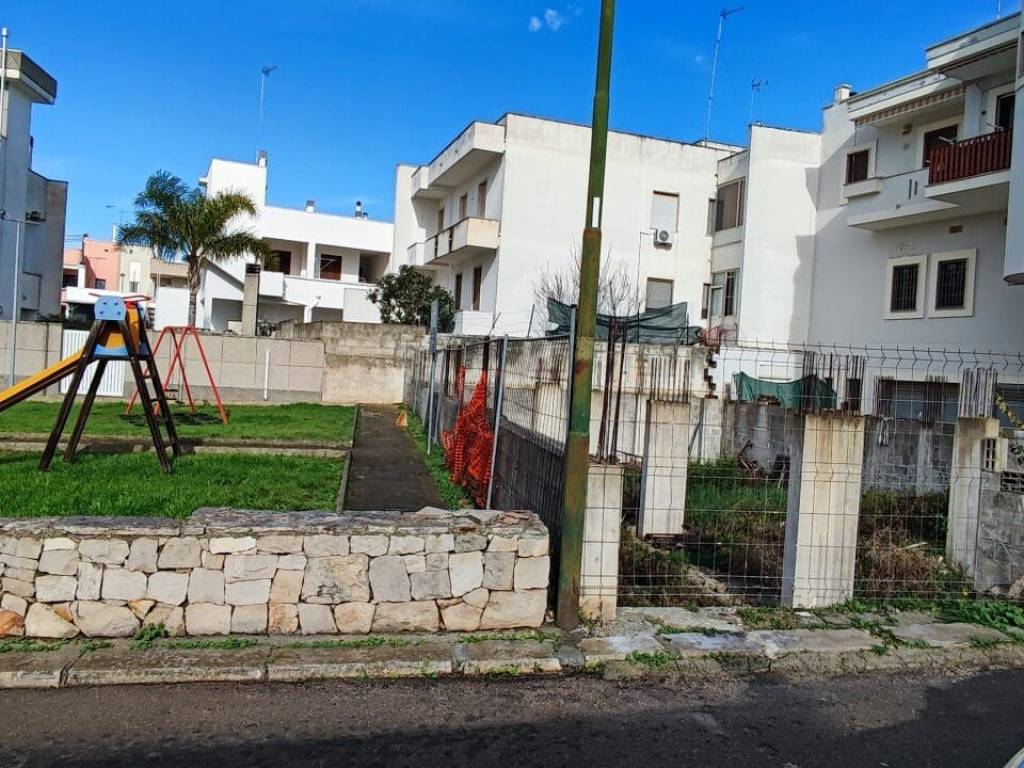 Terreno a Sannicola in Via del Parco - Foto 3