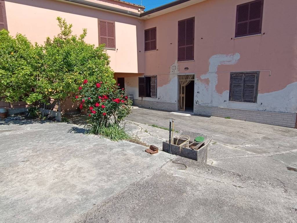 Casa indipendente a Ceccano in Via Sterparo, 49 - Foto 3