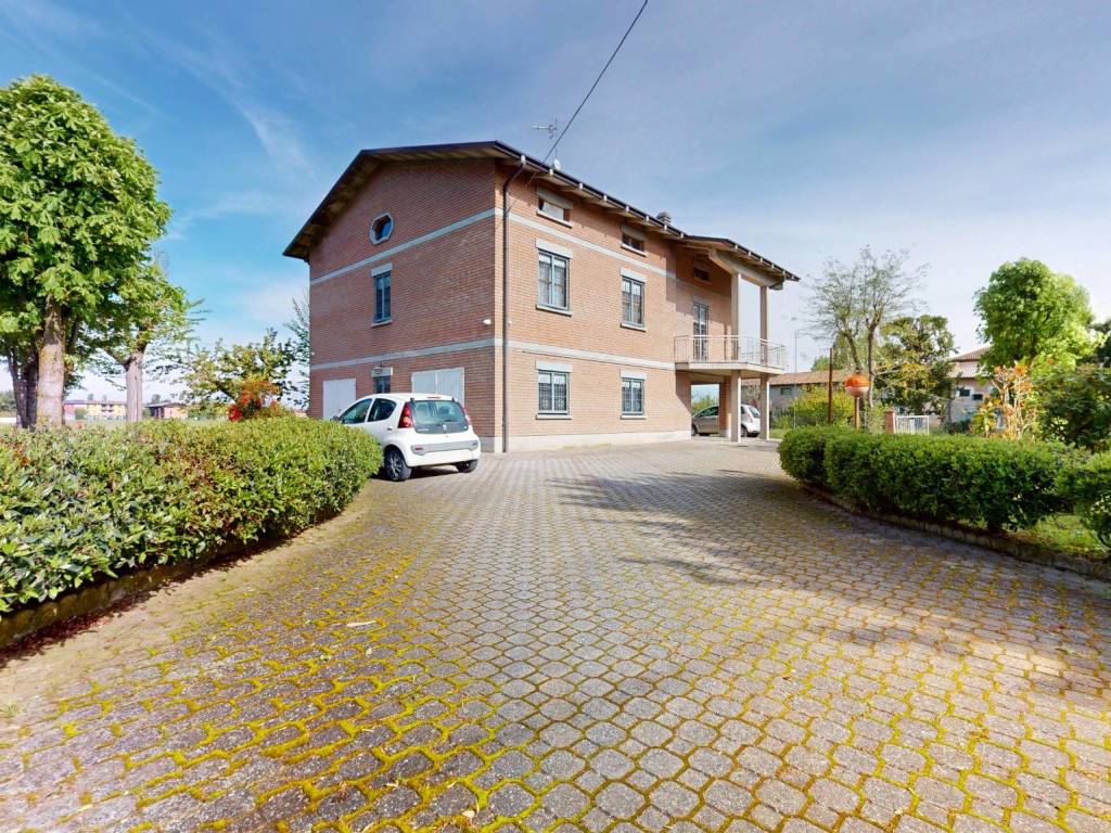 Villa a Rubiera in Viale Giacomo Matteotti - Foto 3