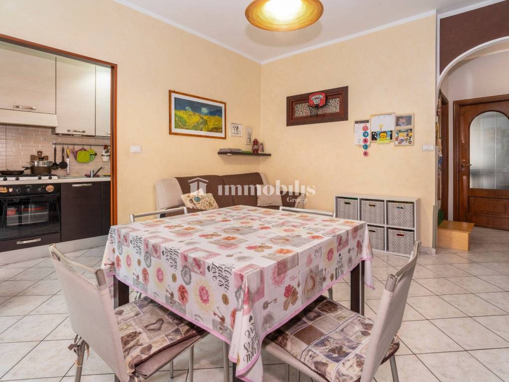 Appartamento a Collegno in Via Gaetano Donizetti, 21 - Foto 4