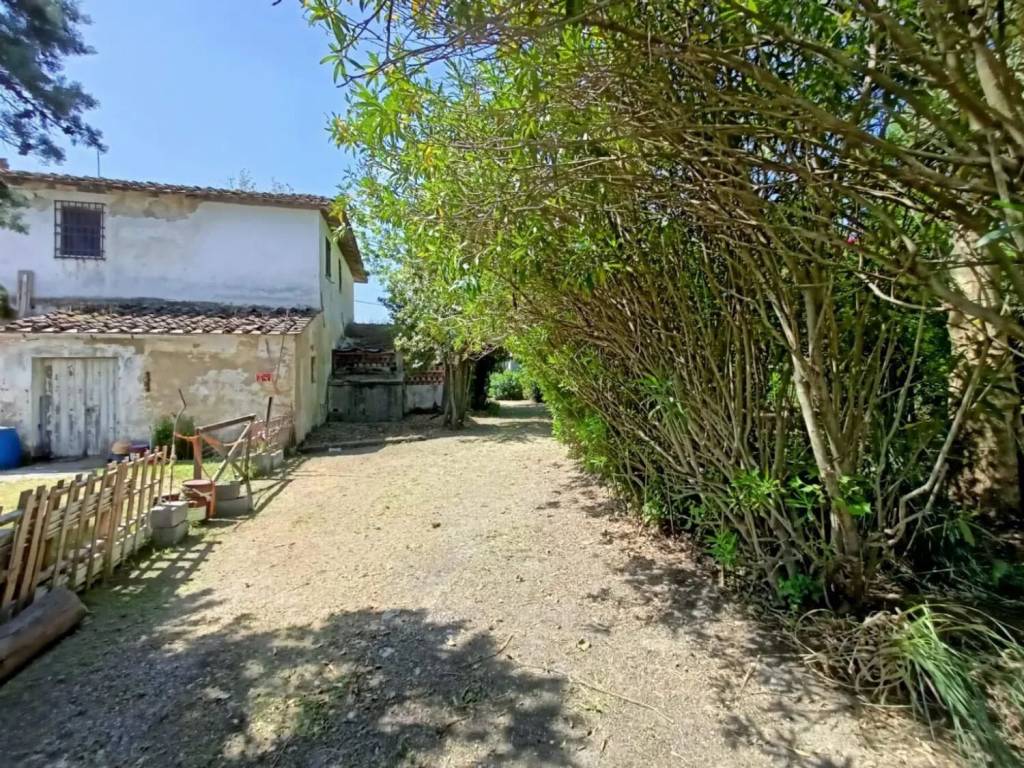 Rustico / casale a Cascina in Via Rodolfo Berretta - Foto 2