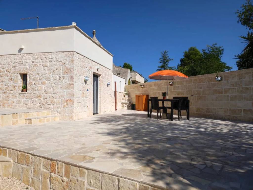 Villa a Ceglie messapica in Contrada Pisciacalze S.N.C. - Foto 2