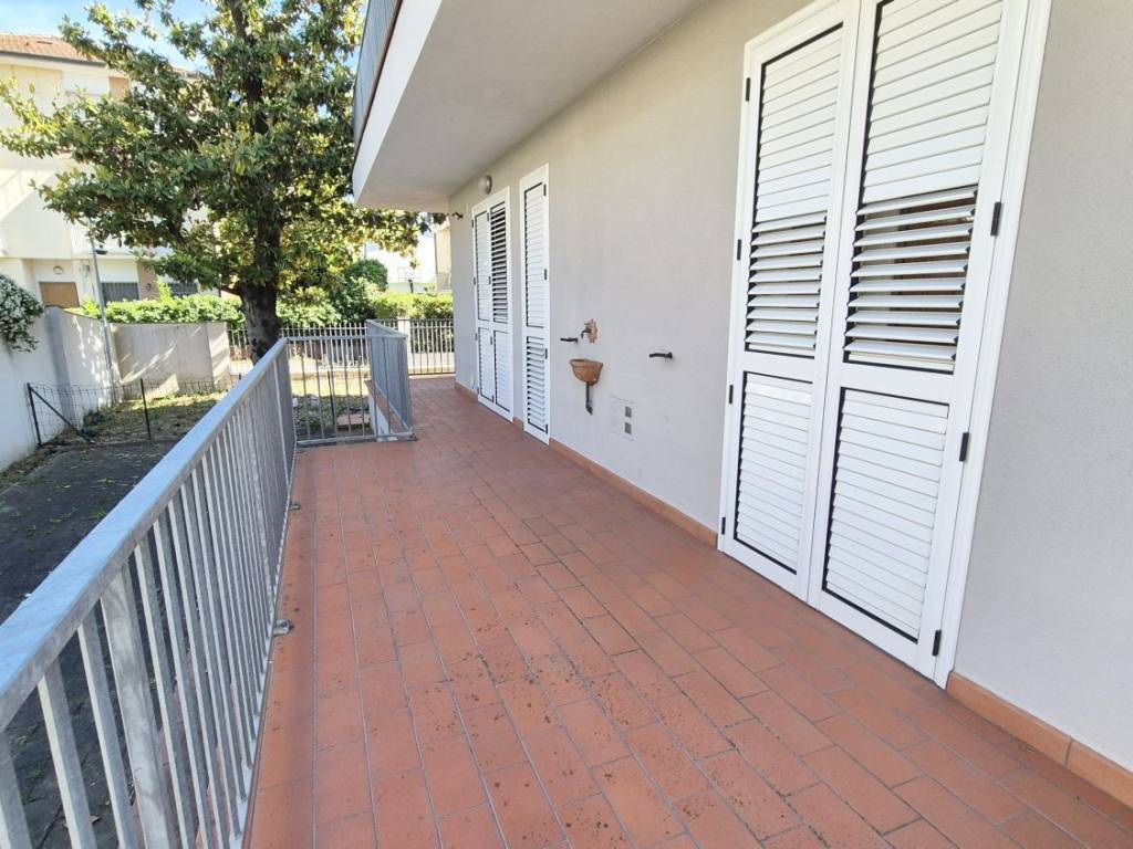 Appartamento a Viareggio in Via Udine, 41 - Foto 5