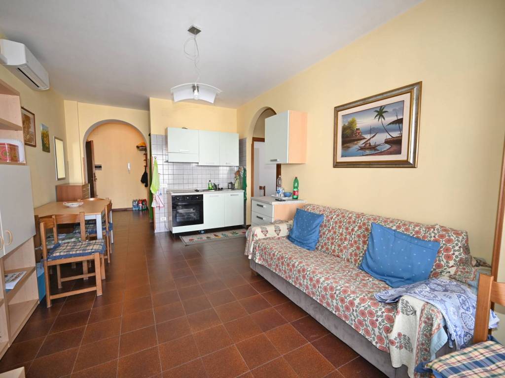 Appartamento a Martinsicuro in Lungomare Italia, 62 - Foto 2