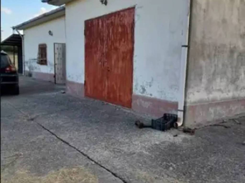 Casa indipendente a Bisaccia in Strada Statale di Calitri - Foto 4