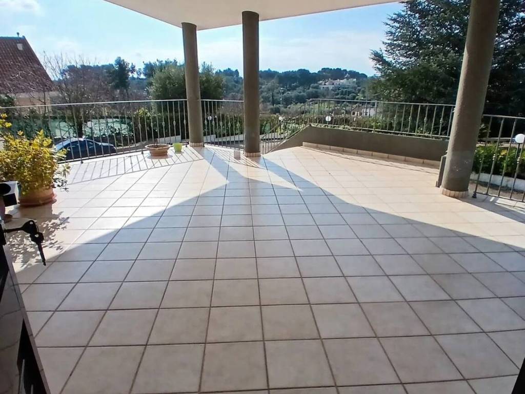 Villa a Ceglie messapica in Via Delle Noci, 14 - Foto 3