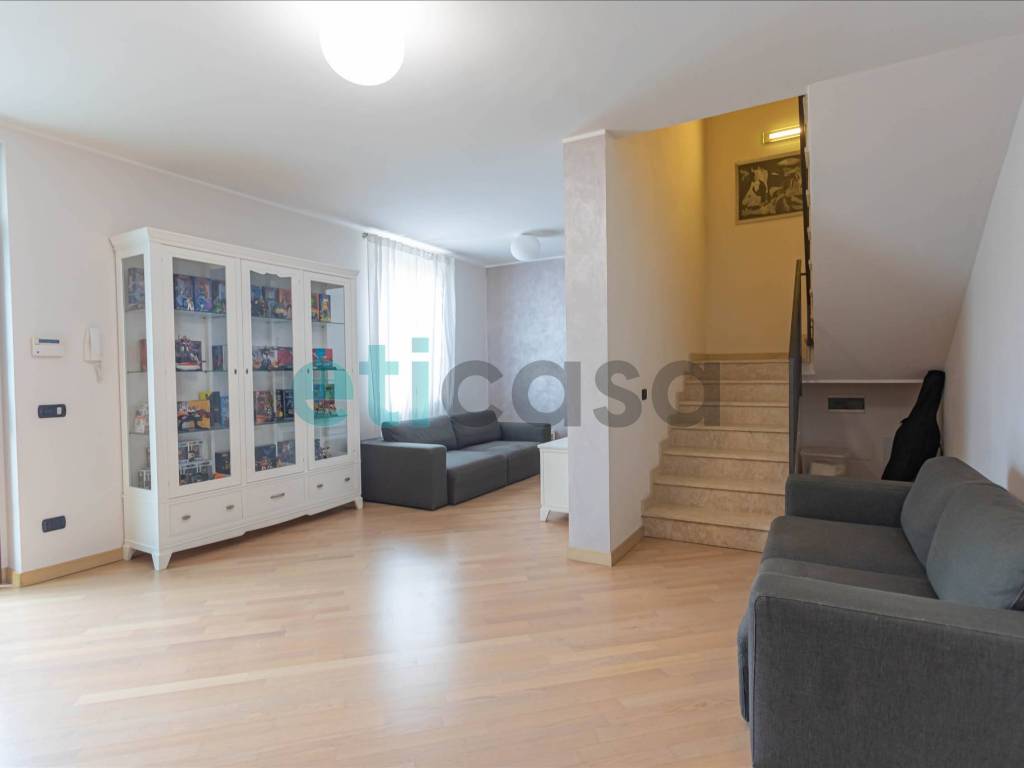 Appartamento a Piacenza in Via Arturo Govoni 21, Piacenza, 21 - Foto 2