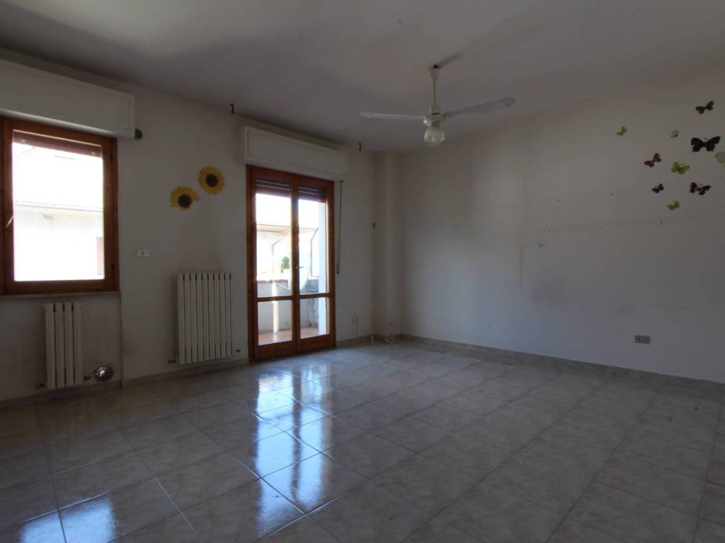 Appartamento a Folignano in Via Genova - Foto 2