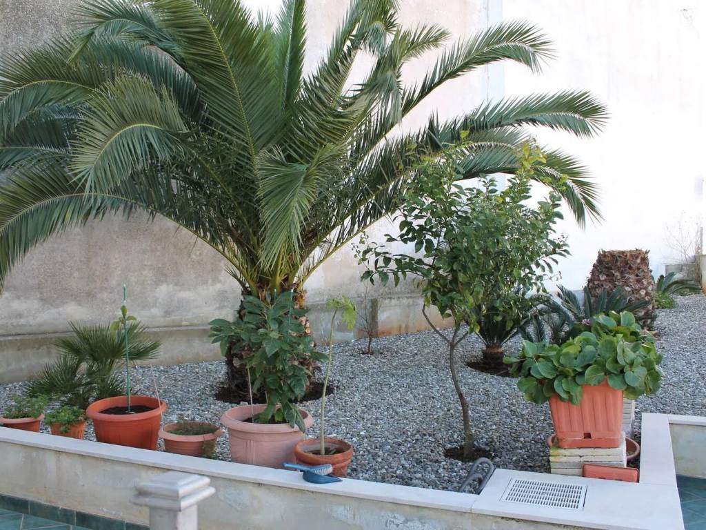 Villa a Ceglie messapica in Via Sant'Anna S.N.C. - Foto 5