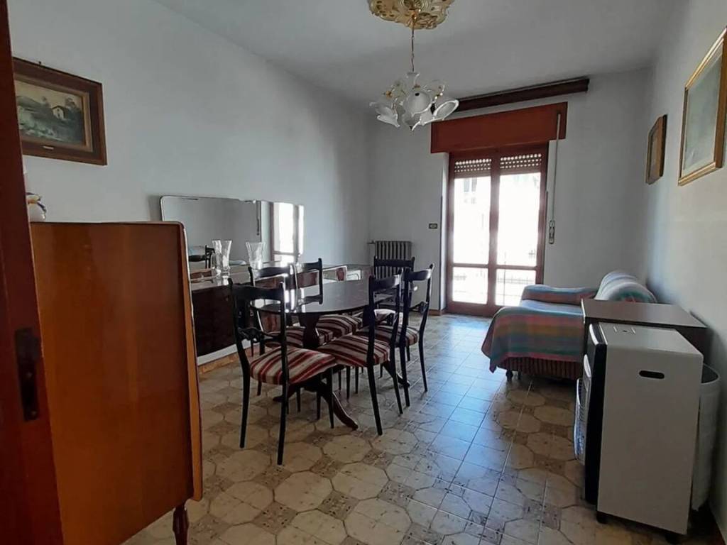 Appartamento a Ceglie messapica in Via Japigia S.N.C. - Foto 2