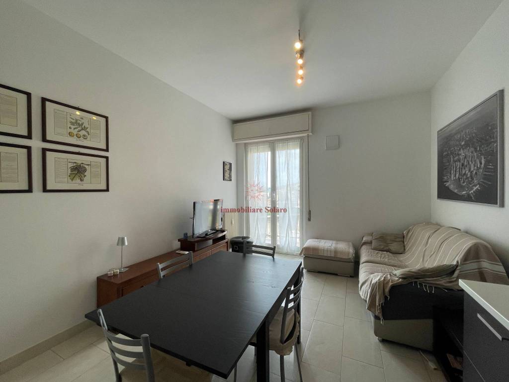 Appartamento a Varazze in Via Bernardo Pizzorno, 15 - Foto 2