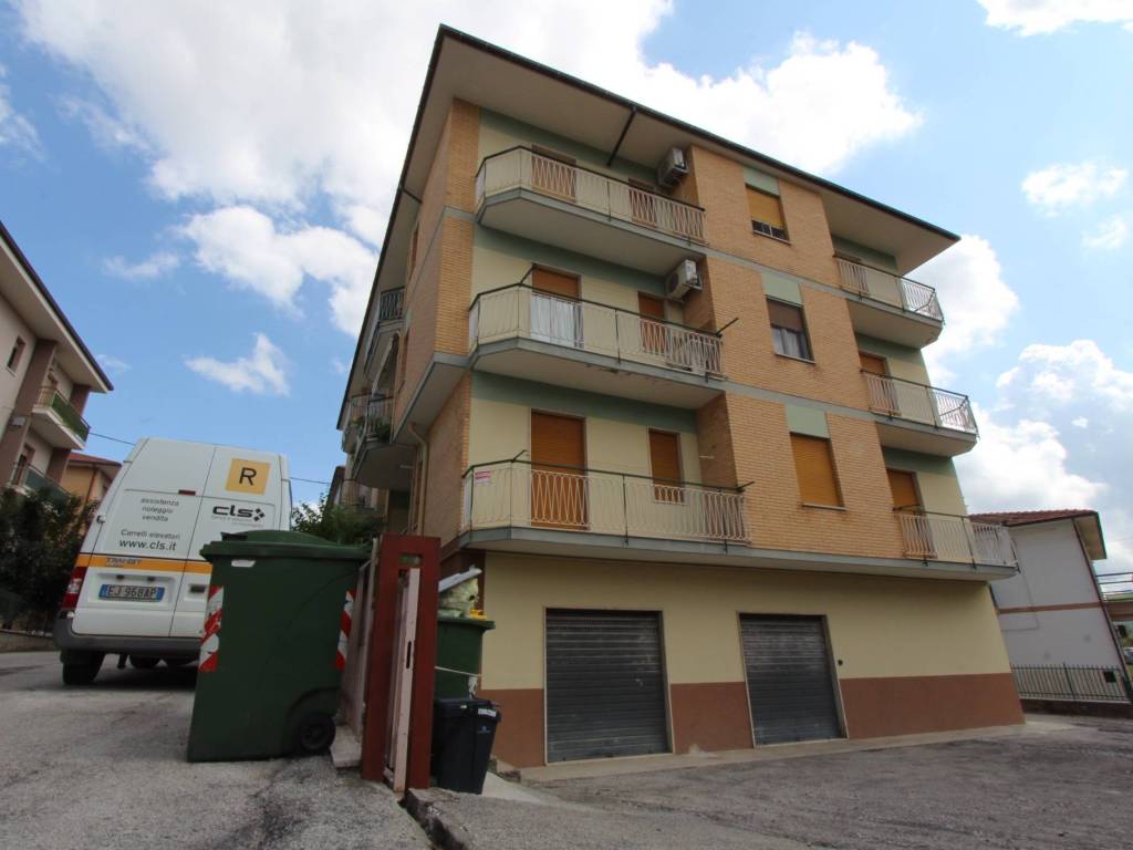 Appartamento a Folignano in Via Cenciarini, 44 - Foto 2