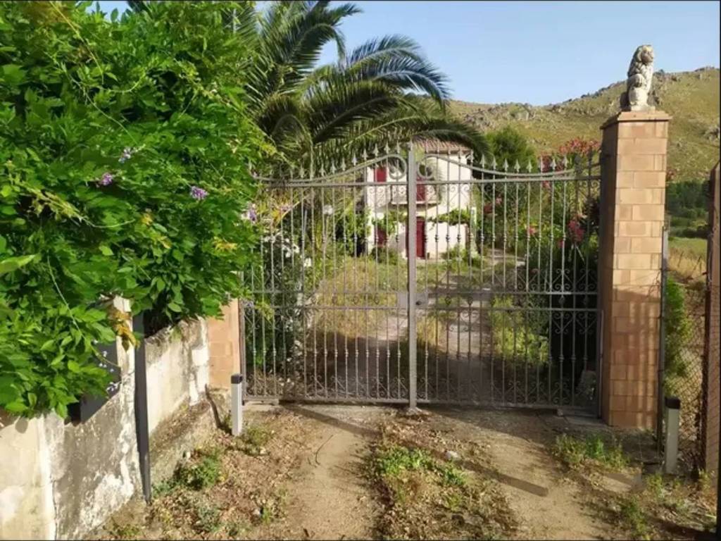 Villa a Belmonte mezzagno in Via Emilia Romagna - Foto 2