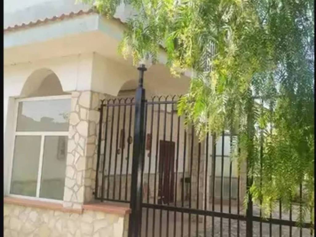 Villa a Belmonte mezzagno in Via Emilia Romagna - Foto 5