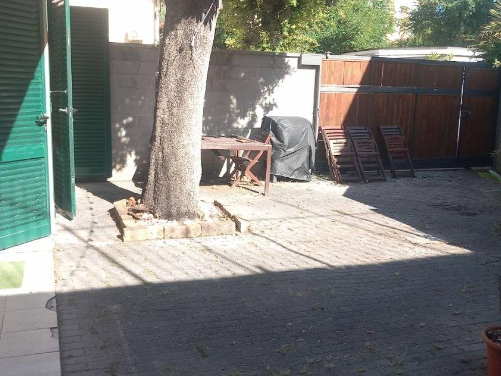 Casa indipendente a Livorno in Viale Italia - Foto 4