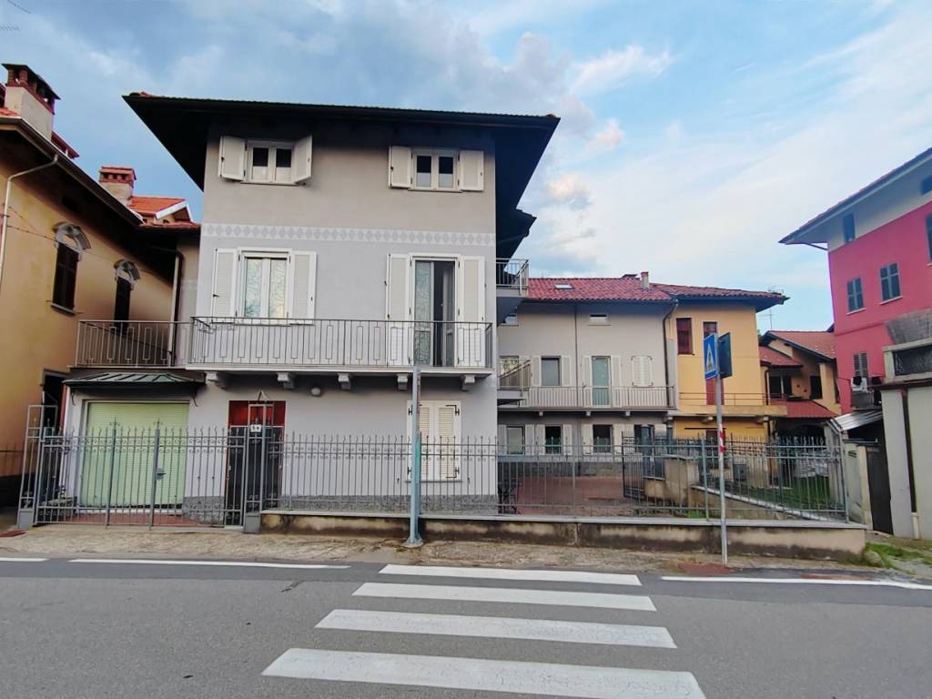 Villa a Lessona in Piazza Mario Graziola, 4 - Foto 4