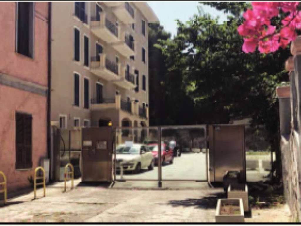 Immobile a Cagliari in Viale Merello 76/B - Foto 4