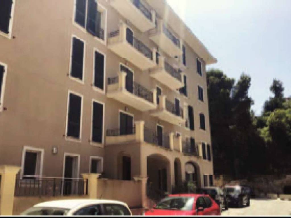 Immobile a Cagliari in Viale Merello 76/B - Foto 5