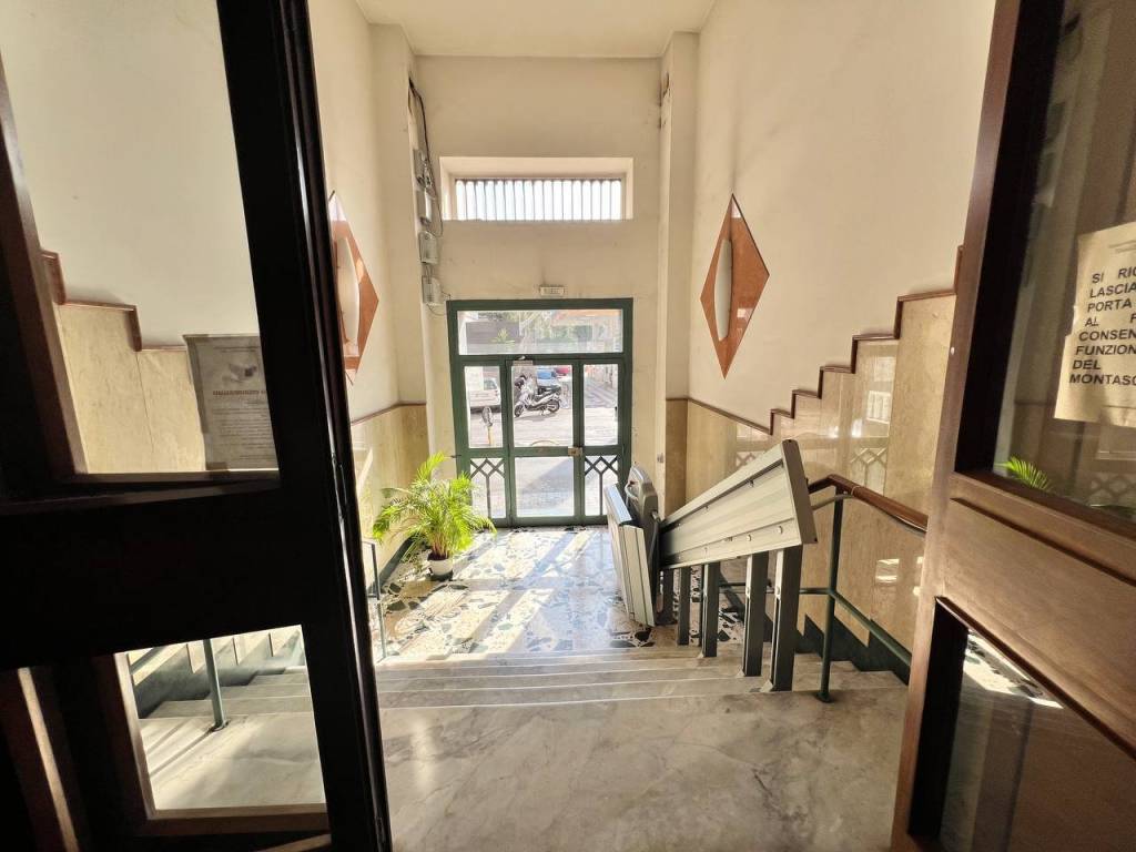 Appartamento a Salerno in Piazza Pasquale Naddeo, 4 - Foto 3