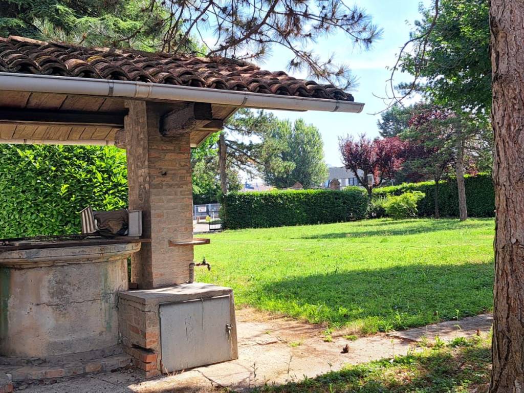 Villa a Castel maggiore in Via Saliceto - Foto 4