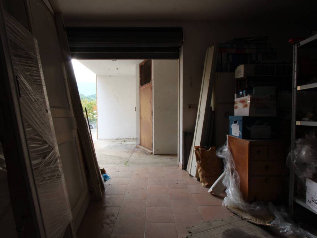 Box / garage a Folignano in Via Cuneo, 53 - Foto 5