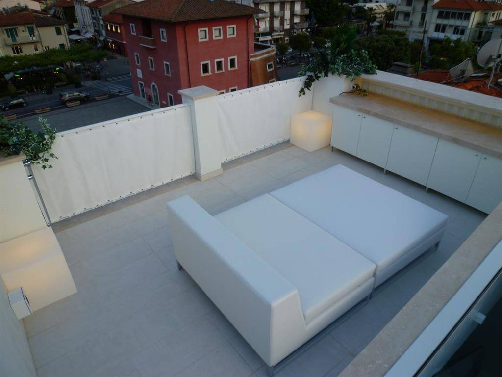 Attico / mansarda a Forte dei marmi in Piazza Guglielmo Marconi - Foto 5