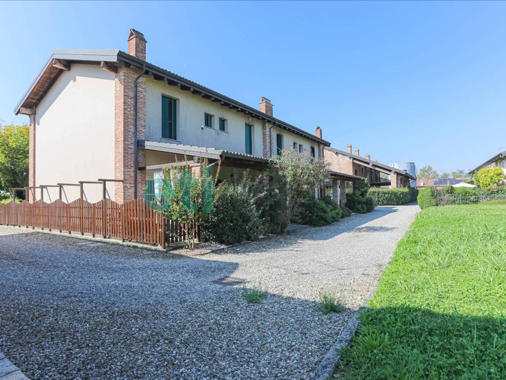 Villetta a schiera a Piacenza in Strada alla Verza 18, Piacenza, 18 - Foto 2