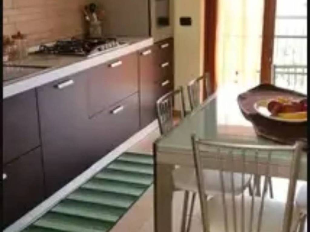Appartamento a Montalto uffugo in Via Ruggero Leoncavallo - Foto 4