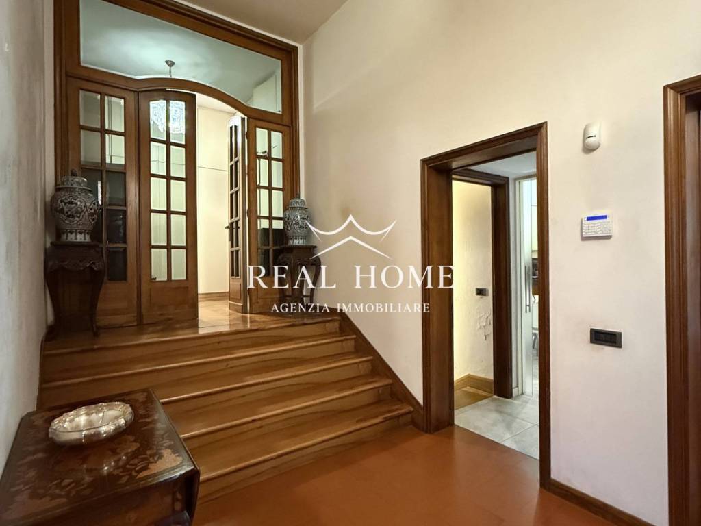 Villa a Campi bisenzio in Via Bruno Buozzi, 125 - Foto 5