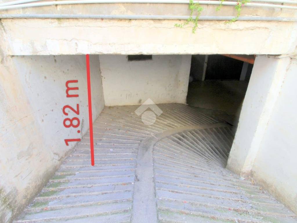 Box / garage a Lucera in Via Marco Vecilio Campo, 21 - Foto 5